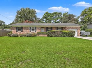 1405 Pooshee Dr, Charleston, SC 29407