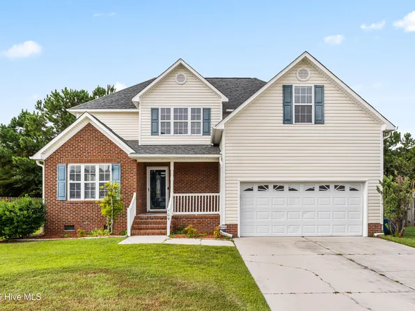 109 Cypress Bay Drive, Jacksonville, NC 28546