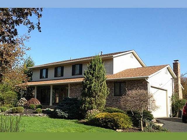 1st image of 793 Beechwood Dr