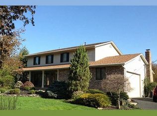 793 Beechwood Dr, Tallmadge, OH 44278
