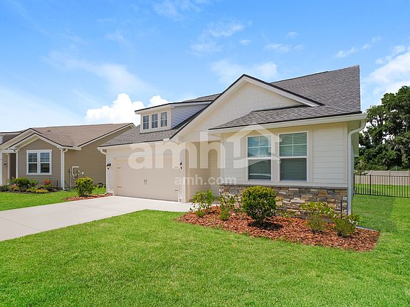 2nd image of 219 Banyan Forest Dr