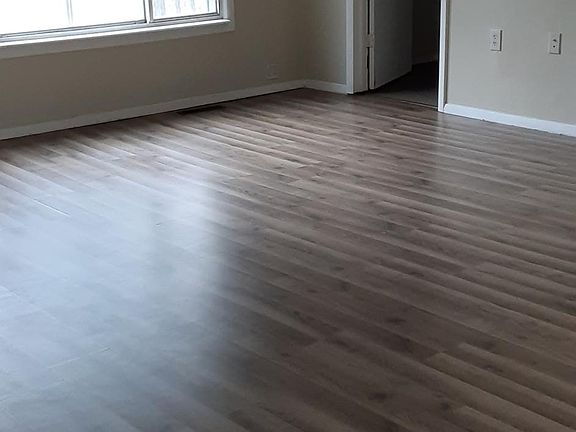 4th image of 13 Forest Dr