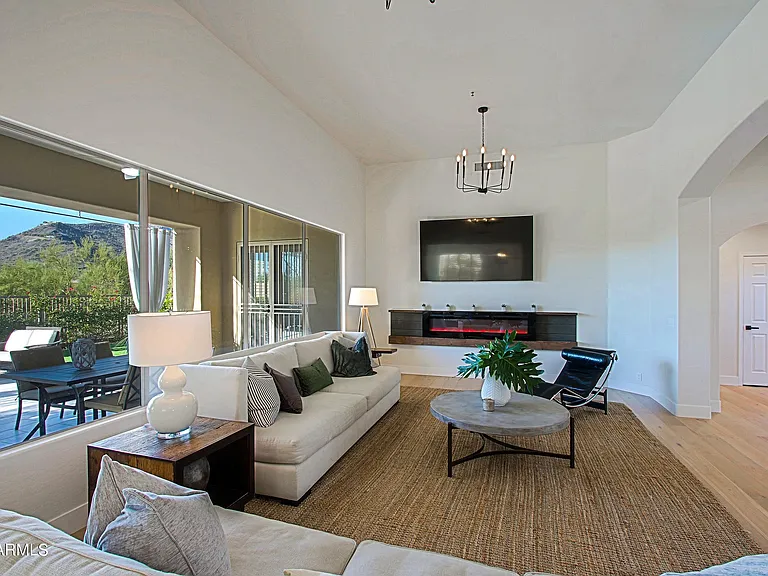 6884 E Amber Sun Dr — Photo 8