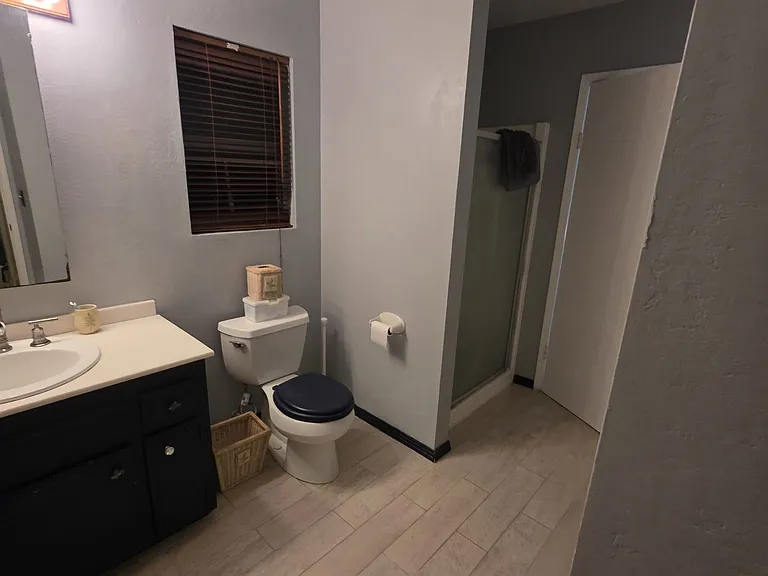 bath from other door