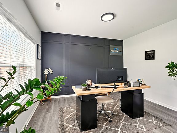 3rd image of 100 Chadwick Pl