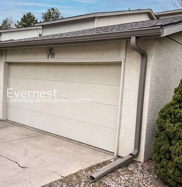 3330 Templeton Gap Rd #19