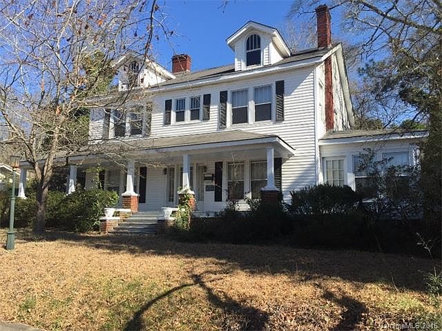 2nd image of 503 Leak Ave
