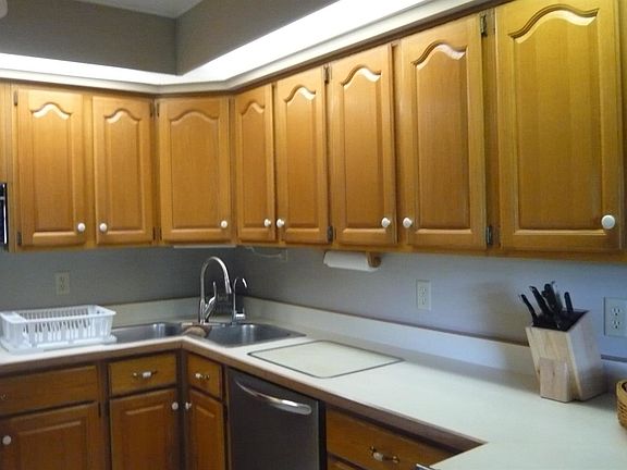 4th image of 5327 Dee Alva Dr