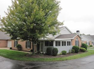 1550 Thames Trl NW, Uniontown, OH 44685