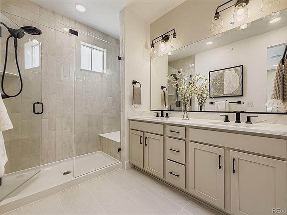 5th image of 3374 W 87th Place