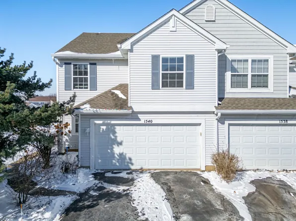 1540 Meadowsedge Ln, Carpentersville, IL 60110
