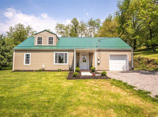 1435 Orchard St, Freedom, PA