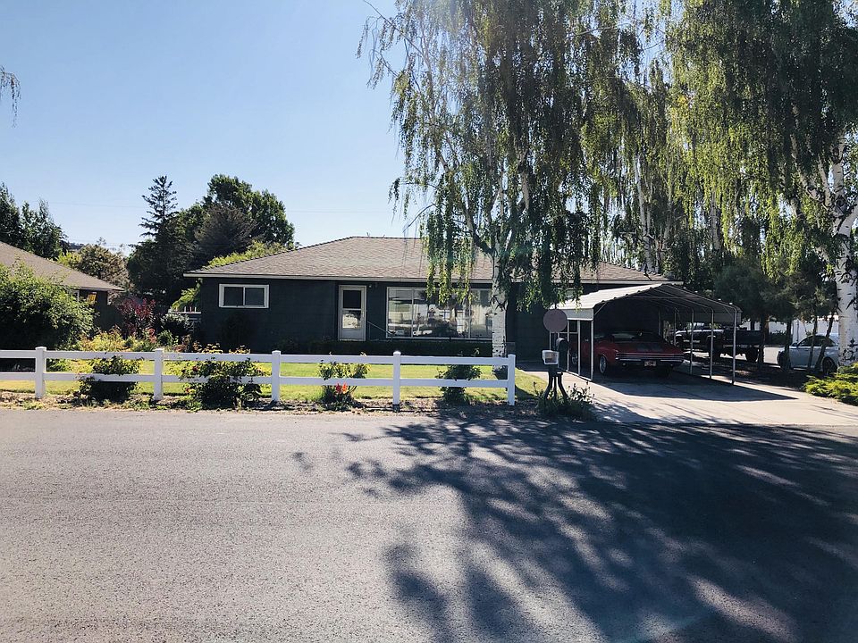 1st image of 701 SE Fairview St