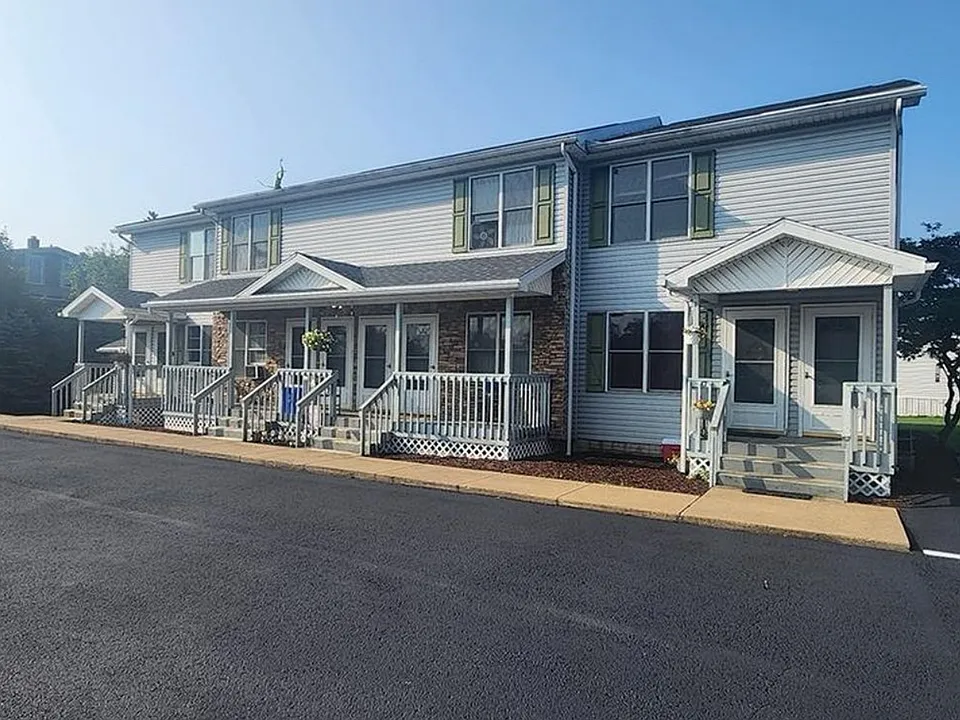 90 Lincoln Ave #5