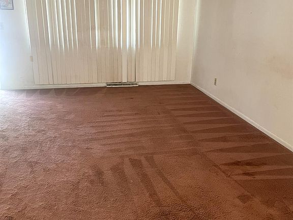 2nd image of 3005 Aquadale Ln