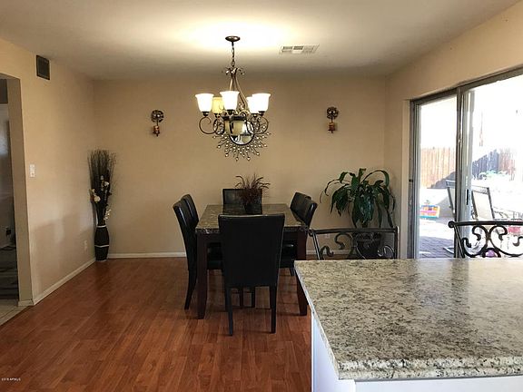 3rd image of 3336 E Cochise Dr