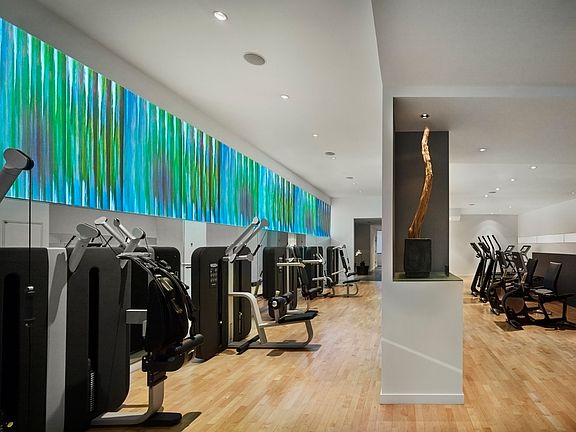 5th image of 42 W 58th St #1206