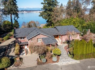 3818 E Lidstrom Hill Rd, Pt Orchard, WA 98366