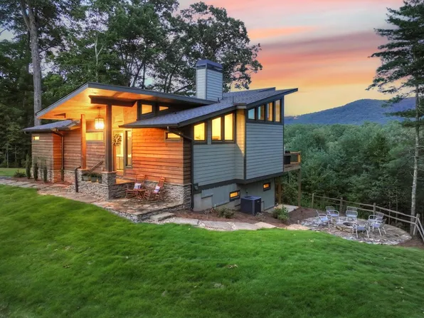 149 Watersong Blf W, Ellijay, GA 30540
