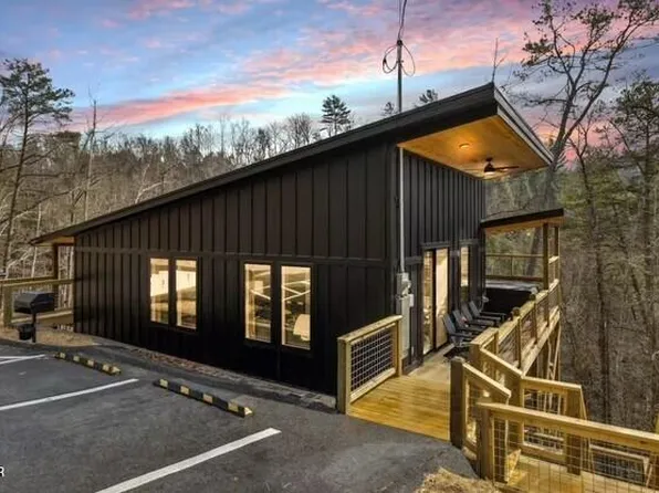 Stepping Stone Rd, Sevierville, TN 37862