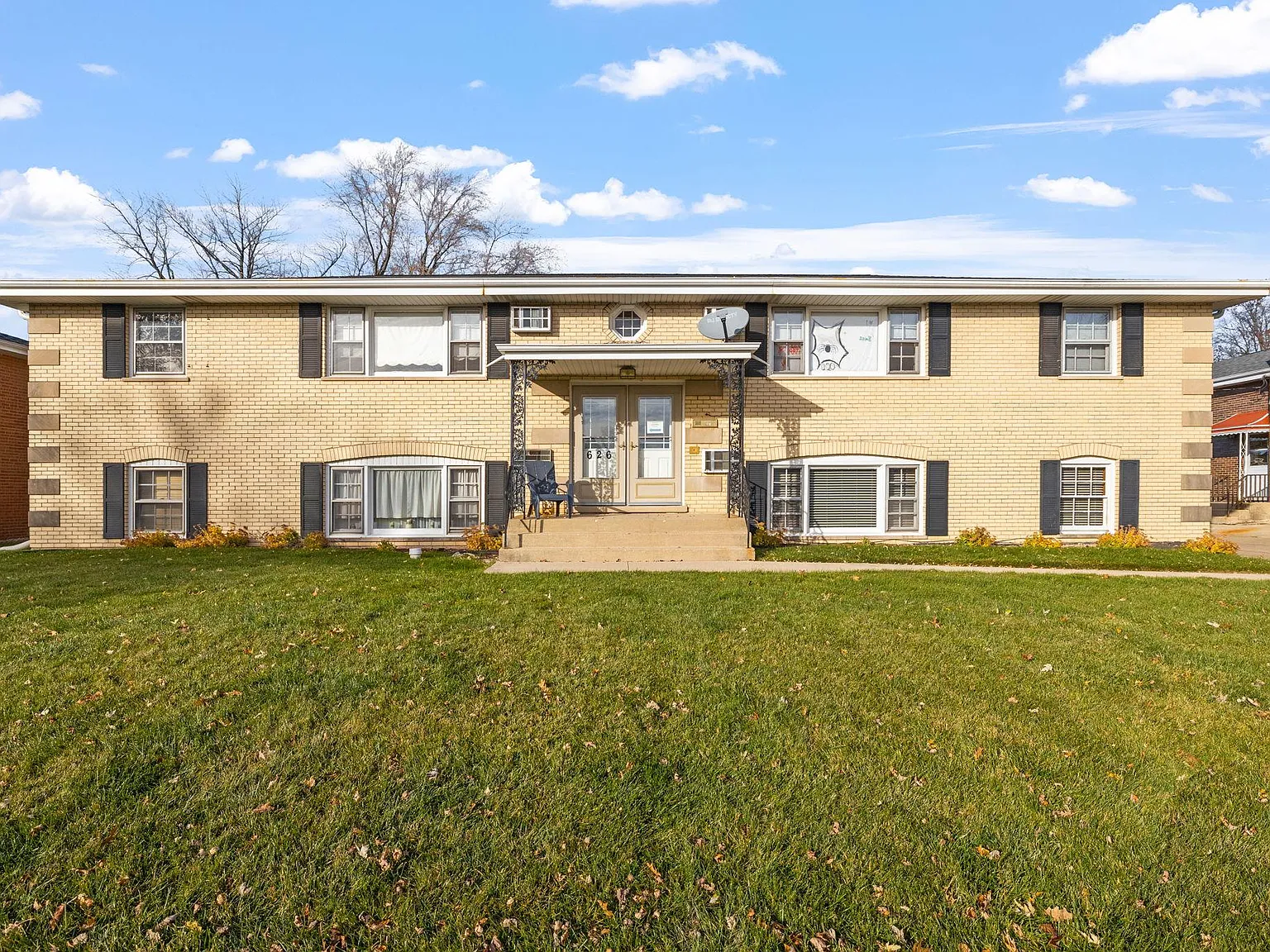 2 bed, 950 sqft, $1,950 — Photo 3