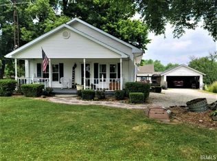 614 SE 11th St, Washington, IN 47501