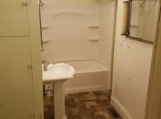 315 Walnut St, Cedar Falls, IA 50613