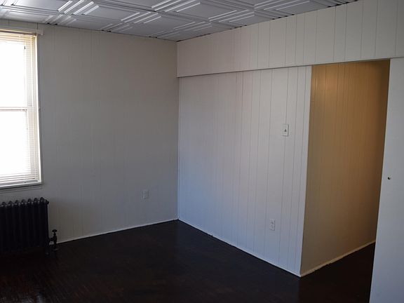 3rd image of 2338 E Cumberland St APT 3