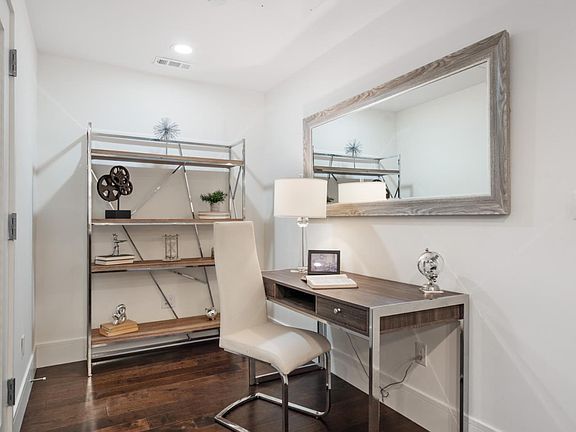 5th image of 1838 Ogden Dr APT 202