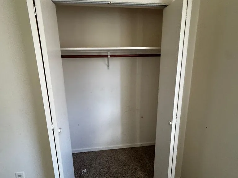 585 Winter Park Dr — Photo 15