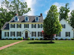 3214 Chapel Creek Dr, Perrysburg, OH 43551