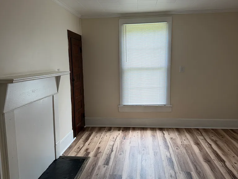 2665 E Ridge Rd — Photo 11
