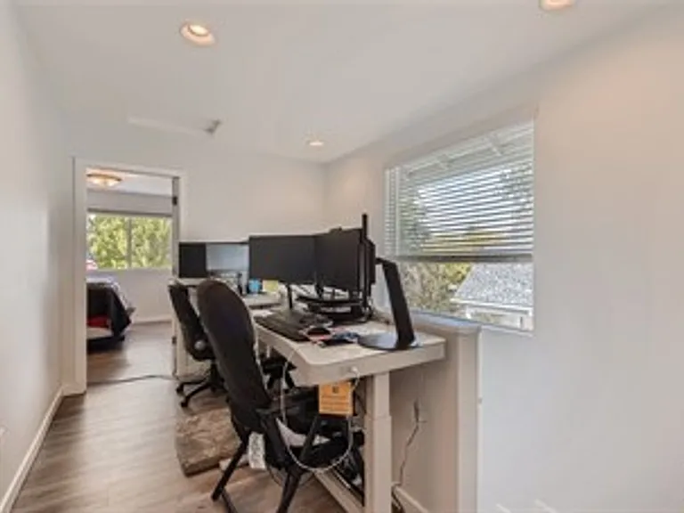 4333 S M St — Photo 14