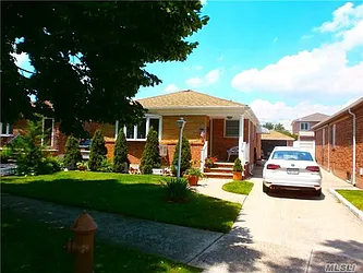 Sold by Century 21 Bay Benjamin