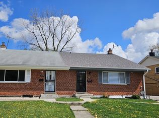 9449 Dee Rd, Des Plaines, IL 60016