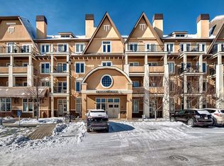 10 E Mahogany Mews SE #204, Calgary, AB T3M2R1