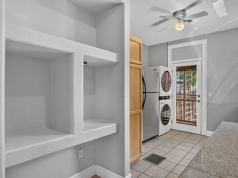 3030 Stout St — Photo 11