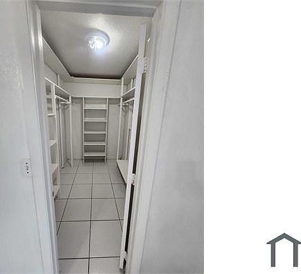 5th image of 14216 SW 283rd St