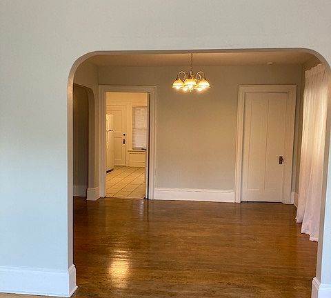 4th image of 1828 W 1st Ave APT D