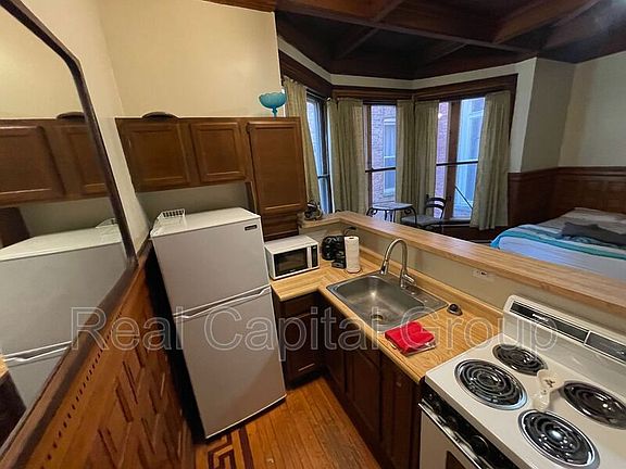 5th image of 2136-2140 5th St