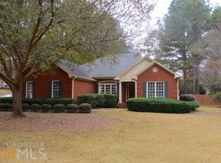 1141 Keeneland Dr, Bogart, GA 30622