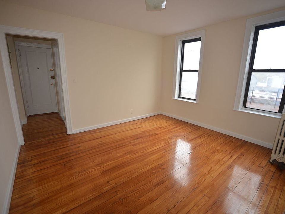 1st image of 41-44 49th St #12