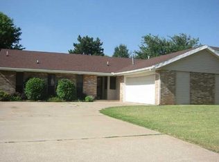 6617 Blue Spruce Ct, Oklahoma City, OK 73162