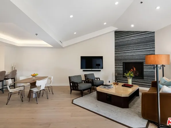 2122 Century Park Ln APT 402, Los Angeles, CA 90067