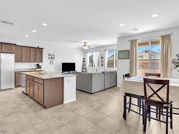 3rd image of 6636 Salt Pond Bay St