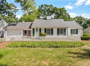 100 Birchwood Dr, North Attleboro, MA 02763