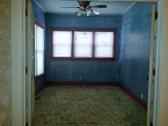 3rd image of 623 S Washington Ave