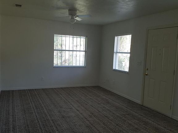 4th image of 328 Fulton St