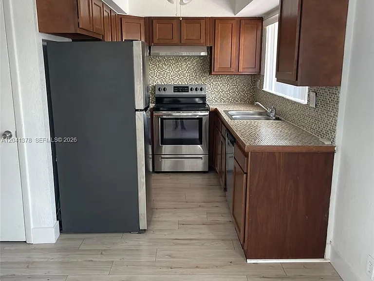 2580 Coral Springs Dr #2580 — Photo 19