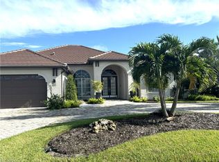 28939 Winthrop Cir, Bonita Springs, FL 34134